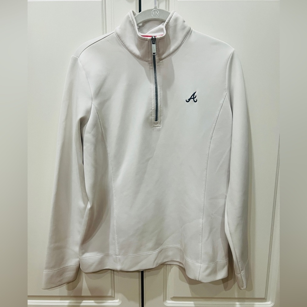 NWOT Atlanta Braves Fairway and Green Quarter Zip Technical pullover. Size M
